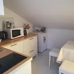 Lea Apartament *